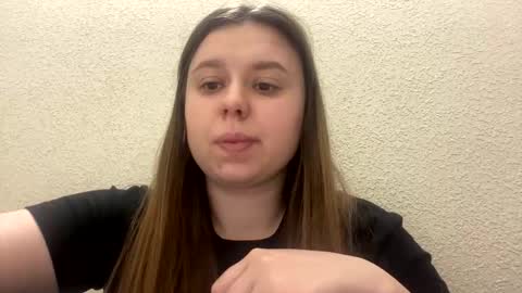 georginagina online show from December 1, 10:45 pm