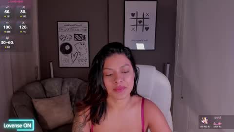 Georgina Montclair  online show from May 19, 9:05 am