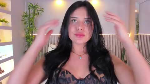 GeorginaReyes  online show from December 13, 10:38 pm