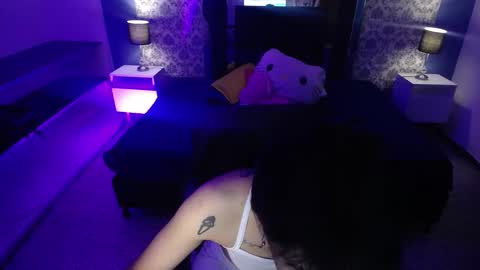 Snapshot of ghost__girl_ chatting on September 24, 9:03 pm Your Girl online show from September 24, 9:03 pm