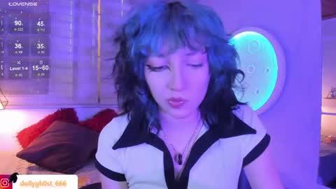 Allison  online show from May 29, 8:40 pm