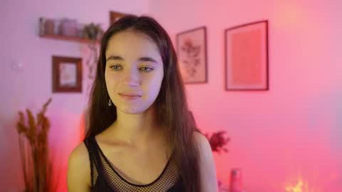 Snapshot of gia_paige18 chatting on September 14, 8:34 am Gia Paige18 online show from September 14, 8:34 am