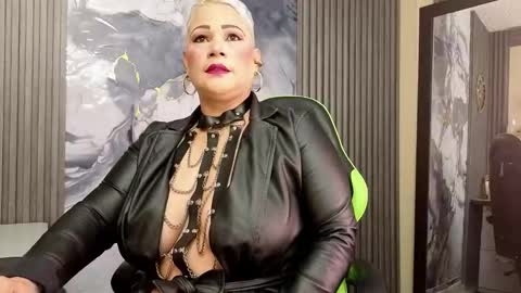   online show from March 16, 10:08 am