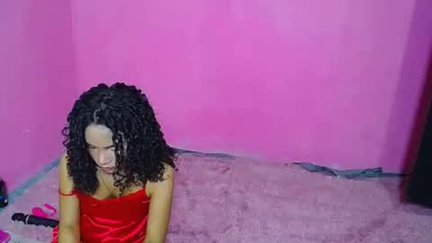 GIGI STCOTT online show from March 8, 12:40 am