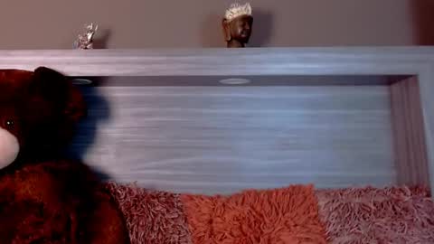 gigi wilden online show from February 17, 11:34 am