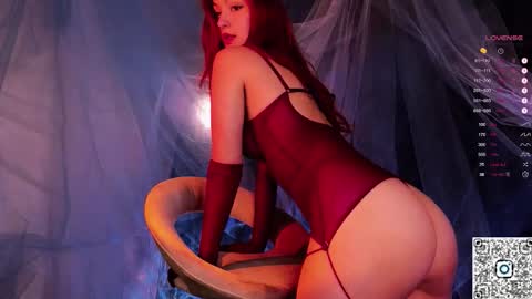 Stacy online show from November 25, 7:15 pm