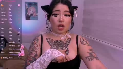 Snapshot of ginmeowuwu chatting on September 29, 6:35 pm ginmeowuwu online show from September 29, 6:35 pm