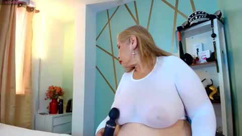 Girl Amada online show from November 5, 8:47 pm