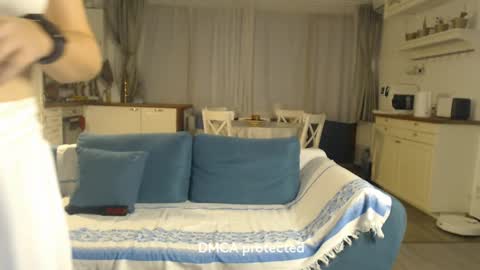 Snapshot of girlfrend10 chatting on March 9, 4:33 pm Girlfriend online show from March 9, 4:33 pm