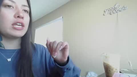 Jasmine online show from November 2, 9:40 pm