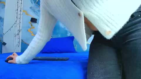 eleanor and celeste online show from January 13, 3:01 am