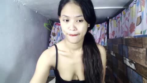 girlxfromxph online show from February 6, 10:53 pm