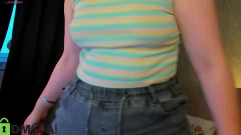 glimmer_goddesss online show from November 28, 9:45 am