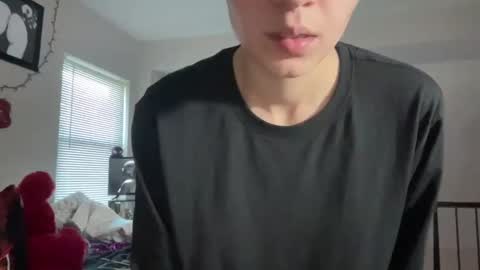 Snapshot of globberton chatting on March 9, 8:52 pm Baby Bimbo online show from March 9, 8:52 pm