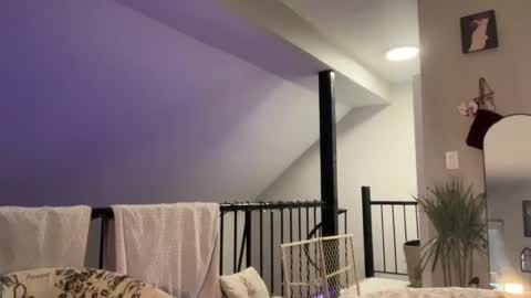 Snapshot of globberton chatting on January 28, 10:23 pm Baby Bimbo online show from January 28, 10:23 pm