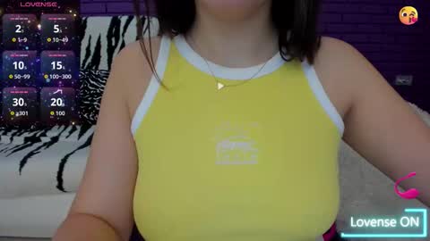 Mia online show from November 21, 9:50 pm