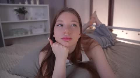 Eloise  online show from November 29, 3:16 pm