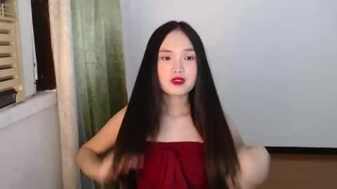 Hela online show from March 28, 8:36 am