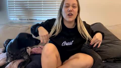 GoddessMayvn online show from December 2, 3:03 pm