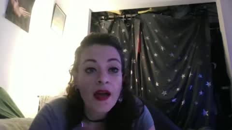 goddessrae19 online show from December 5, 8:14 am