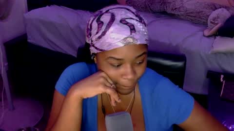 Snapshot of goddessssbrii chatting on October 14, 8:00 pm Goddess Bri online show from October 14, 8:00 pm