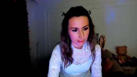 Olivia online show from February 23, 3:40 am