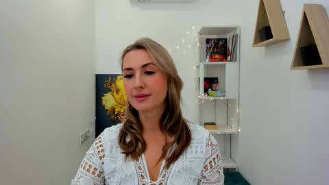 Olivia online show from January 31, 3:30 am