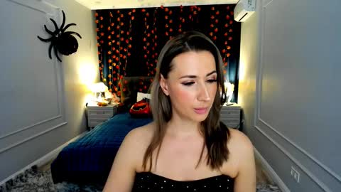 Olivia online show from October 18, 7:37 pm