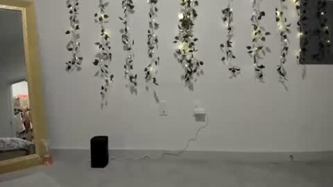 goldiethelight online show from September 16, 1:24 am