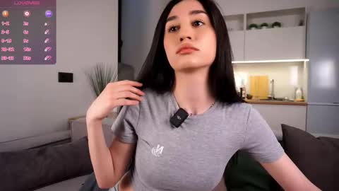 angel online show from November 16, 4:47 am