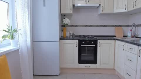 Good GlamorGirl online show from September 25, 4:55 am