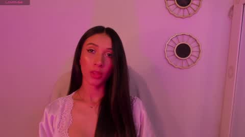 Rose  online show from December 28, 8:05 am