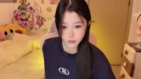 Snapshot of gorgeous_girl33 chatting on October 24, 9:00 pm gorgeous girl33 online show from October 24, 9:00 pm