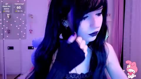 Snapshot of gothiclali chatting on September 13, 7:11 pm gothiclali online show from September 13, 7:11 pm