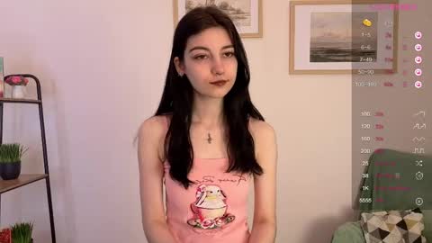 grace_bisho online show from April 29, 8:06 am