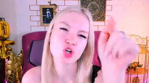 Grace Glamour online show from November 6, 5:13 am