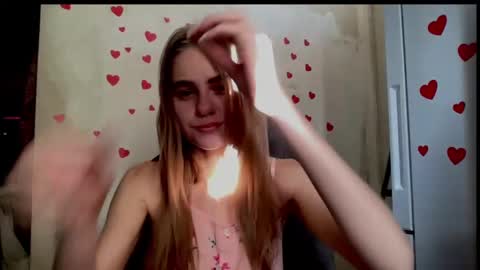 gracetorrezz online show from March 11, 4:51 am