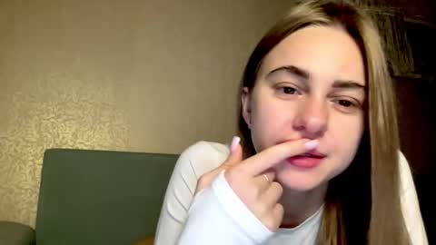 gracetorrezz online show from November 4, 4:23 pm