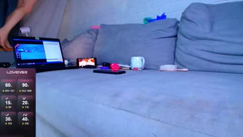 Anny online show from February 15, 7:02 pm