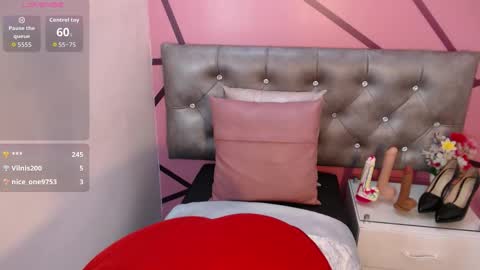 Snapshot of greatass_latina chatting on September 19, 11:04 pm greatass_latina online show from September 19, 11:04 pm