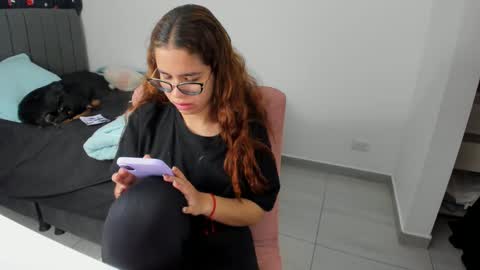 Snapshot of greciaruiz chatting on October 9, 2:05 am GreciaRuiz online show from October 9, 2:05 am