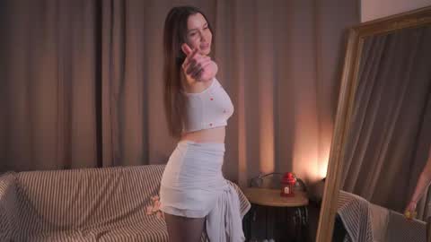 Gwen online show from April 15, 2:06 pm