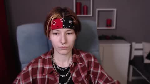 guitarandangell online show from January 16, 7:26 am