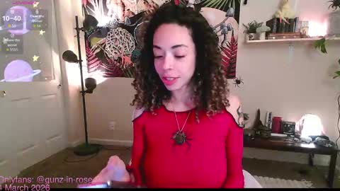 Kylie online show from March 4, 3:29 pm