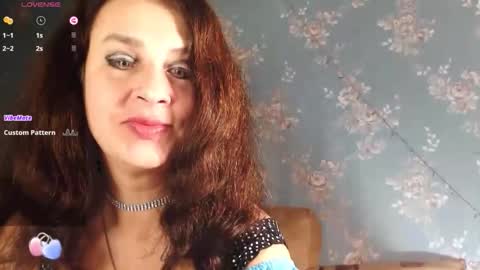 Gwendolyn Essie online show from October 5, 11:43 pm