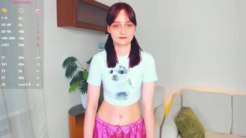 Chloe online show from November 29, 6:56 pm