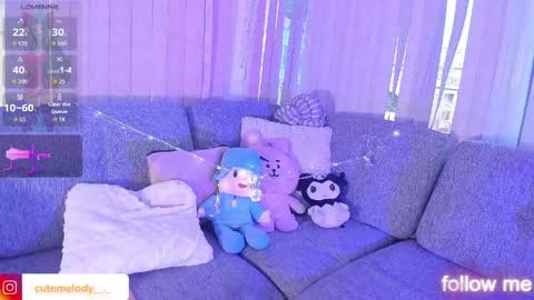 Hello Kitty online show from April 14, 12:27 pm