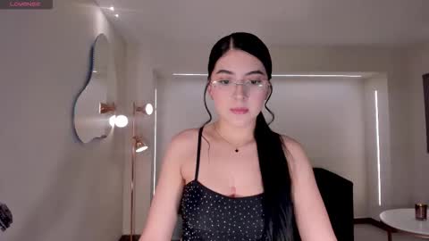 Hailey online show from February 24, 11:31 am