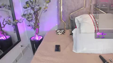 Hailey online show from November 5, 11:48 am