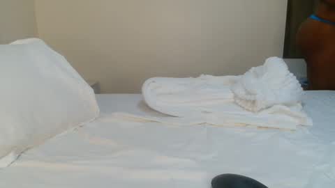 Snapshot of hairy_squiter chatting on September 10, 9:04 pm Zaraha online show from September 10, 9:04 pm